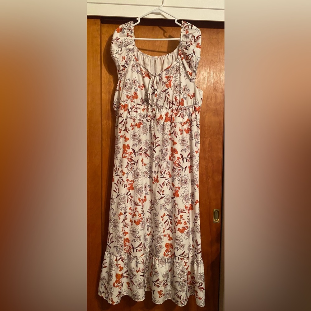 Floral Short Sleeve Maxi Dress in Cream with Orange Print